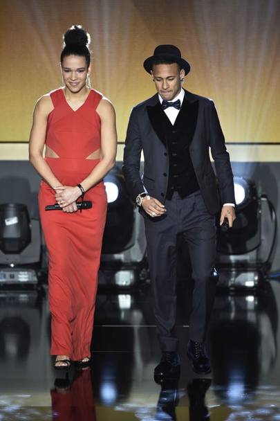 Neymar e Celia Sasic, con un look 